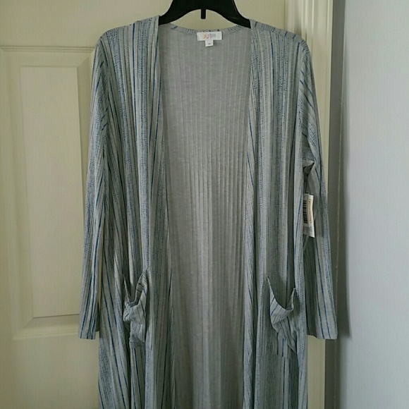 LuLaRoe Sweaters - LulaRoe Sarah, Medium